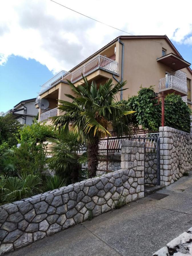 Vesna Apartment Crikvenica Exteriör bild